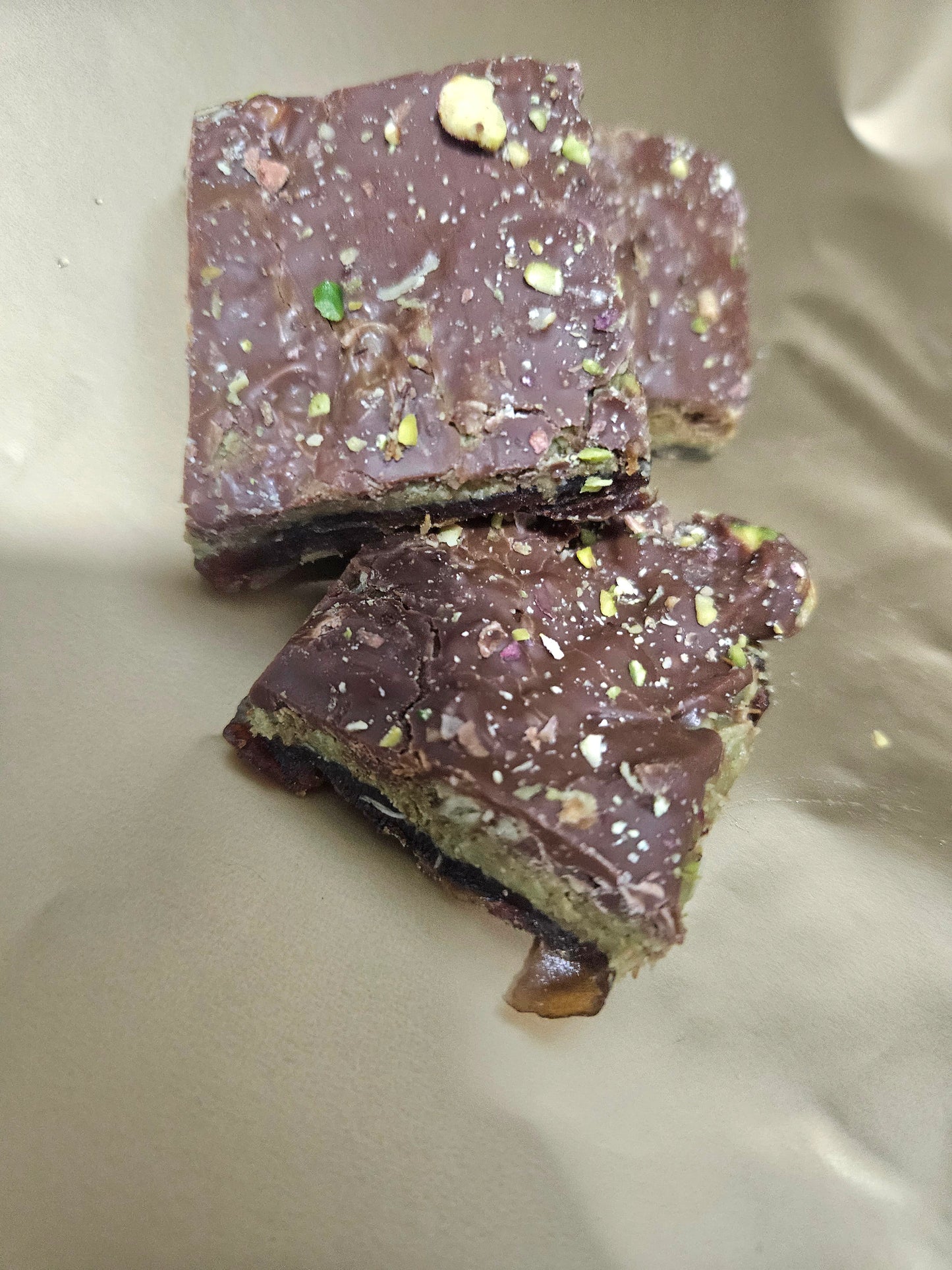 Pistachio Chocolate Date Bite